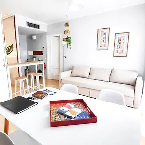  Apartamento Torre Triana, Parking Free Gratis! España